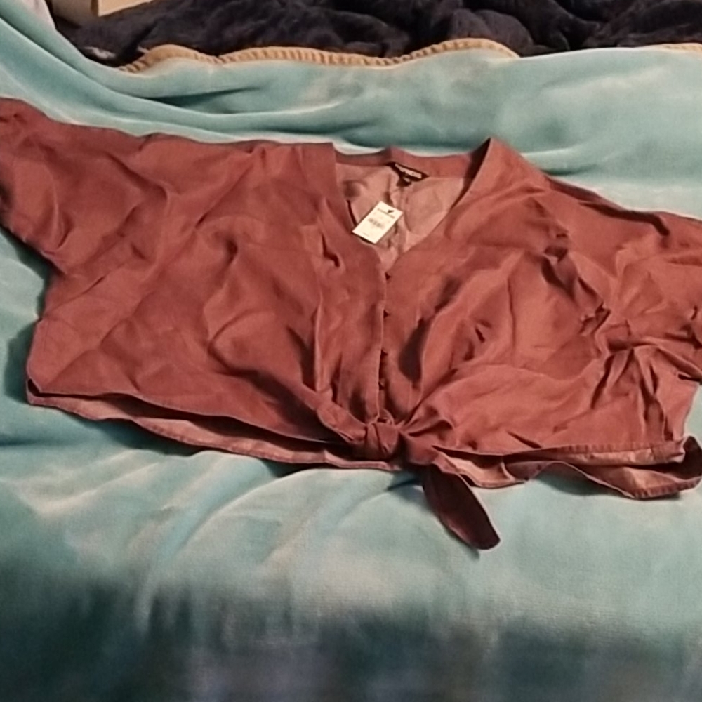 Express Top - XL  NWT